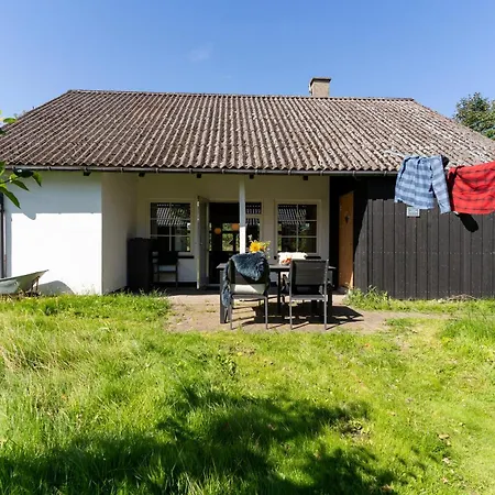 Апартаменты Den Gamle Smedje Ved Slettestrand